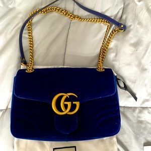 Medium Size Gucci Marmont